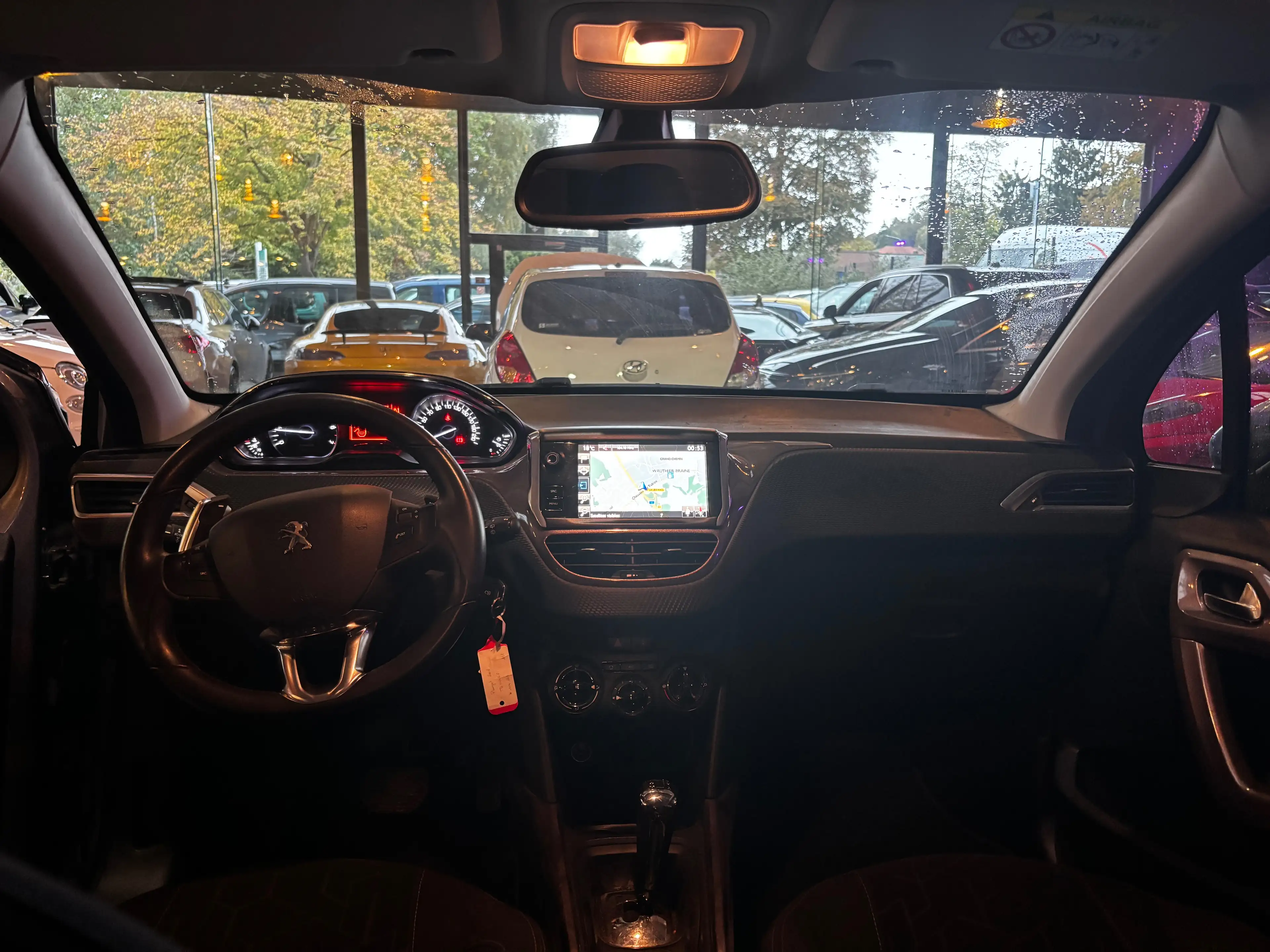 Peugeot 2008 2008 1.6i Allure / AUTOMATIQUE / 12 MOIS DE GARANTIE — photo 10
