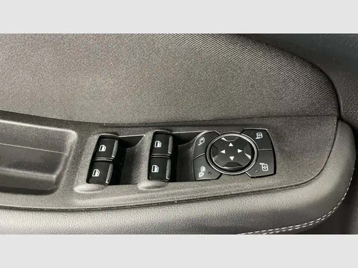 Ford S-Max 2.5 Duratec Atkinson FHEV Trend (2021) 2021, foto 36