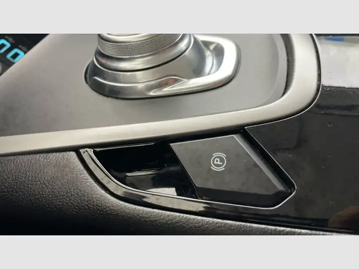 Ford S-Max 2.5 Duratec Atkinson FHEV Trend (2021) 2021, foto 25