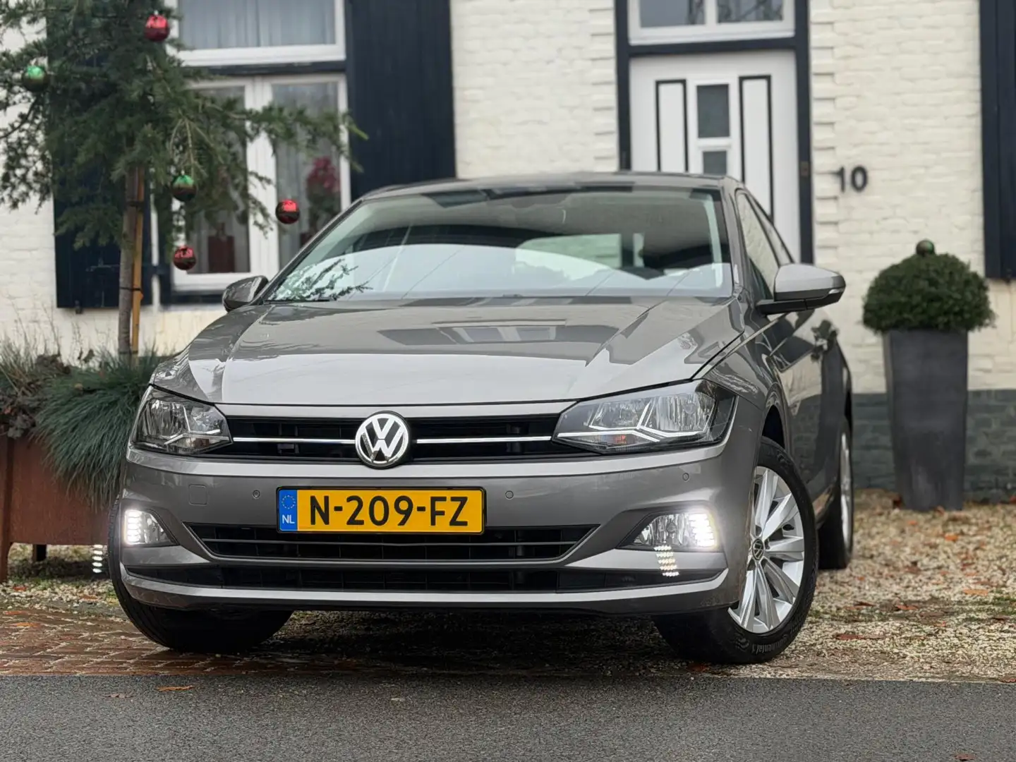 Volkswagen Polo 1.0 TSI Comfortline|Virtual Cockpit|Adaptive Cruis Gris - 1