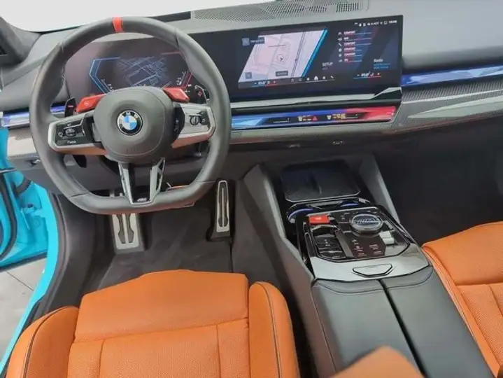 BMW M5 2025, foto 9