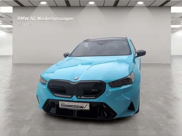 BMW M5 2025, foto 3