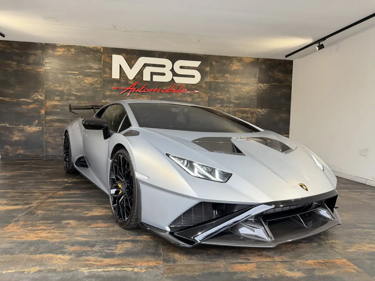 Lamborghini Huracán Huracan 5.2i V10 LP640-2 STO FuLL CARBON Gris - 2