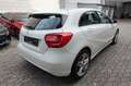 Mercedes-Benz A 200 A -Klasse A 200 BlueEfficiency Weiß - thumbnail 2