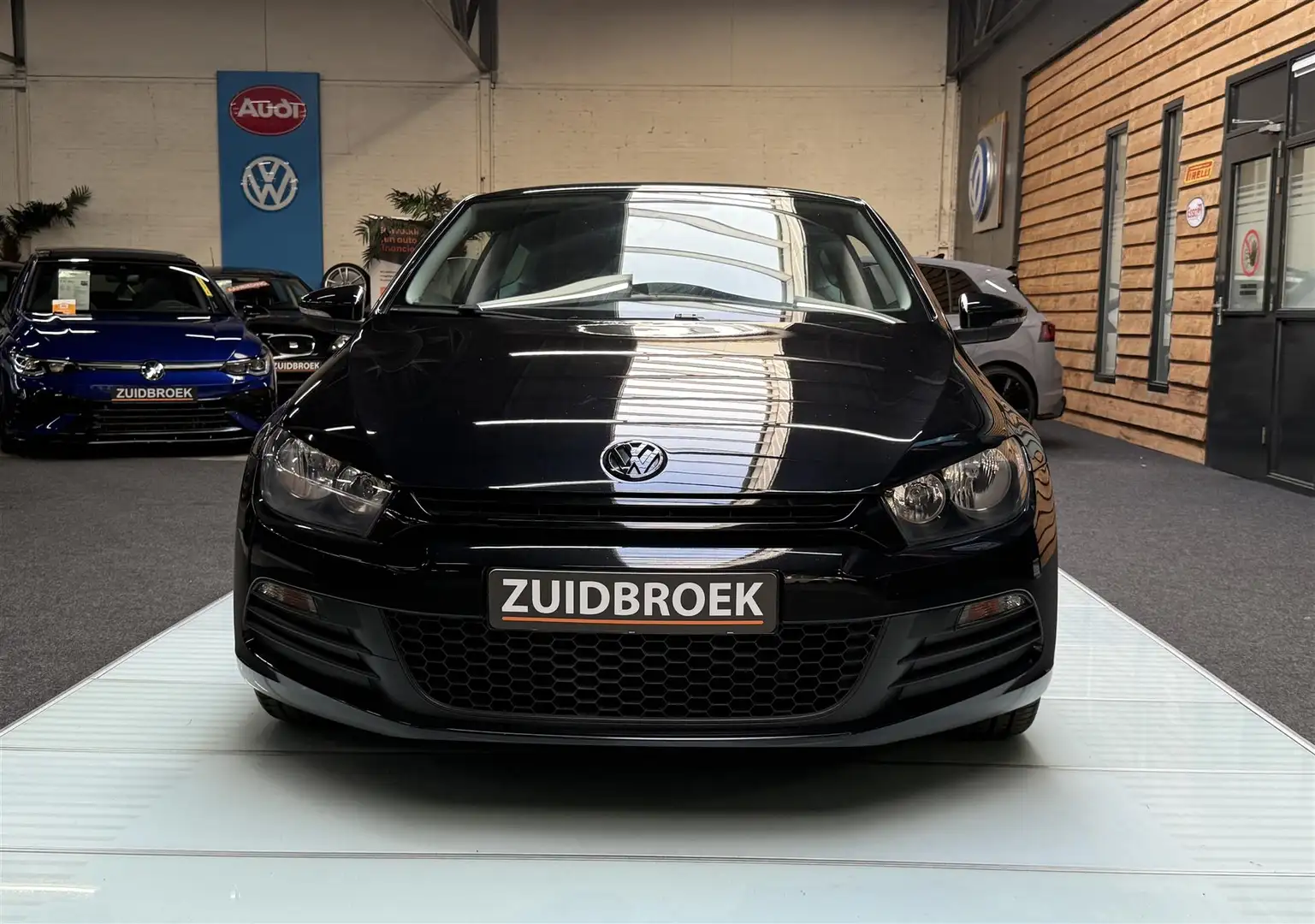 Volkswagen Scirocco 1.4 TSI 122PK Clima Pdc Nero - 2