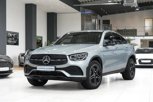 Mercedes-Benz GLC 300 de Coupe 4Matic*AMG LINE*NIGHT*SHD*AHK*