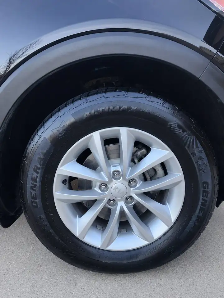 Kia Sorento снимка Kia Sorento