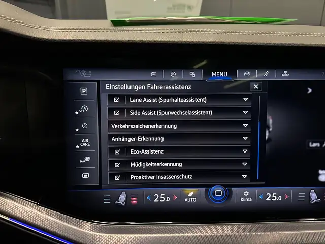 Volkswagen Touareg view 27