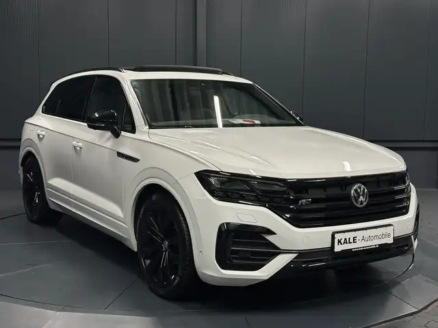 Volkswagen Touareg view 7