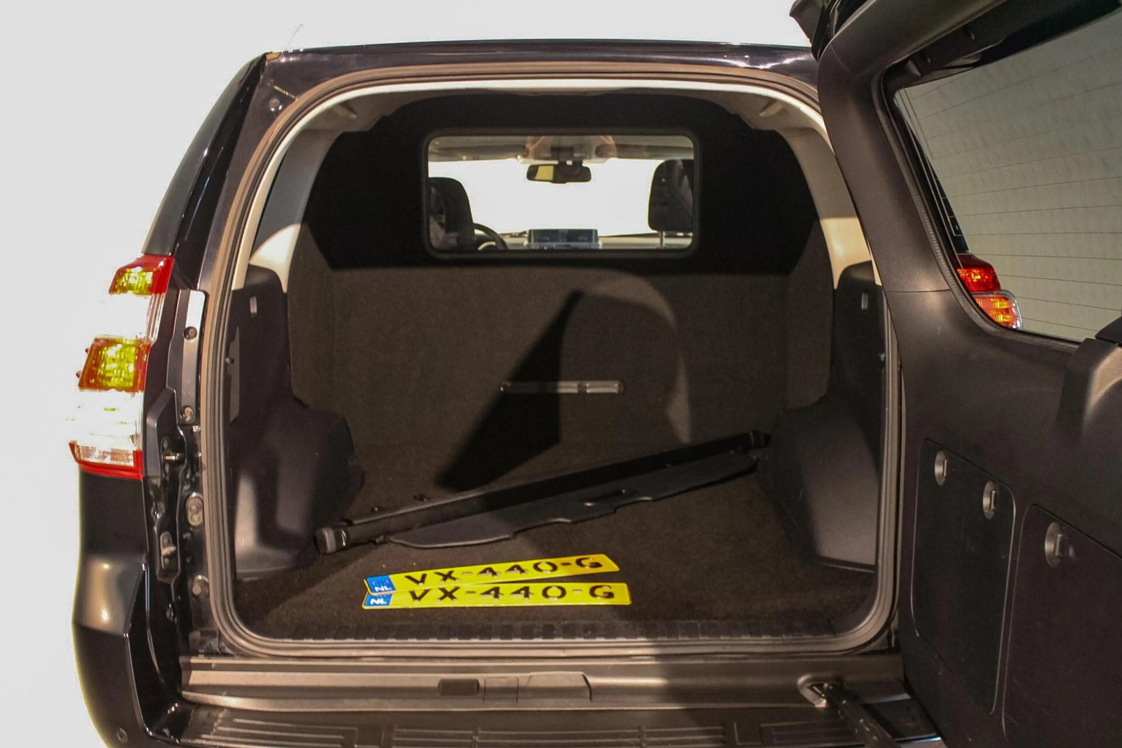 Toyota Land Cruiser LandCruiser 2.8 D-4D Professional Grijs Kenteken — photo 12