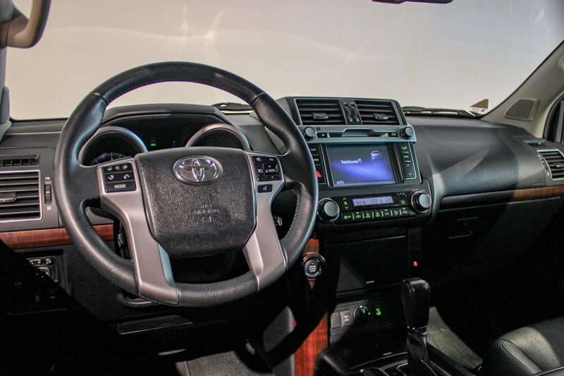 Toyota Land Cruiser LandCruiser 2.8 D-4D Professional Grijs Kenteken — photo 17