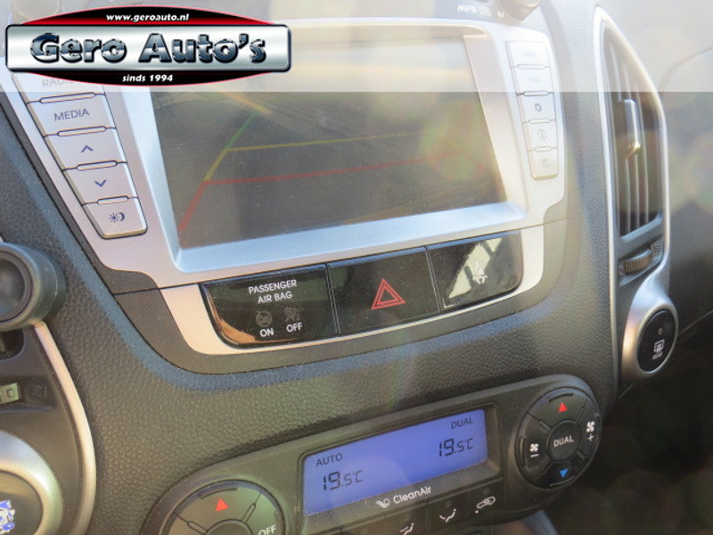 Hyundai iX35 2.0i 4WD i-Catcher nl-auto ! automaat leer panoram — photo 8