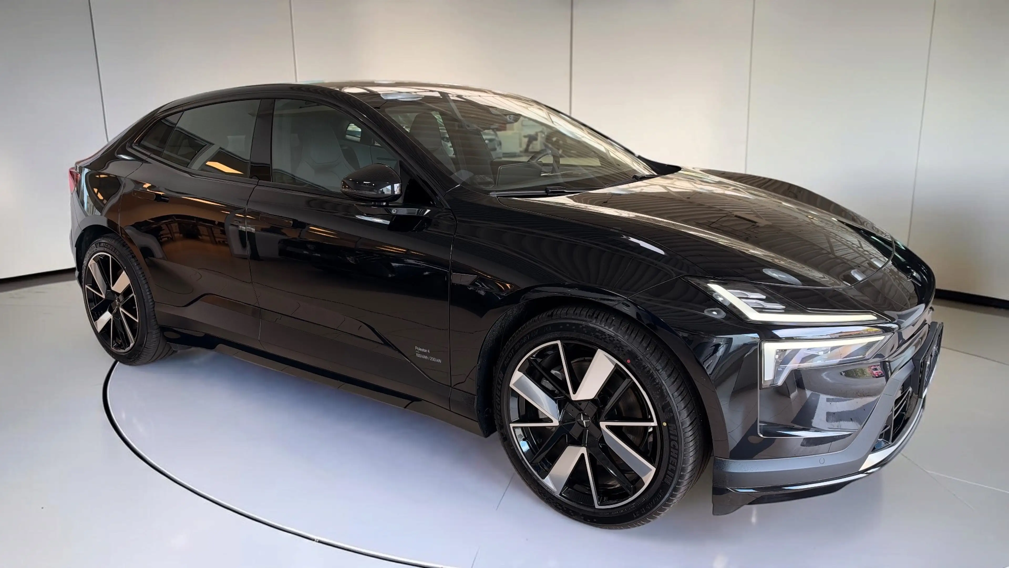 Polestar 4 Polestar 4 Long Range Single Motor | Space | 45 km | Pilot + Plus | 21 inch — photo 9