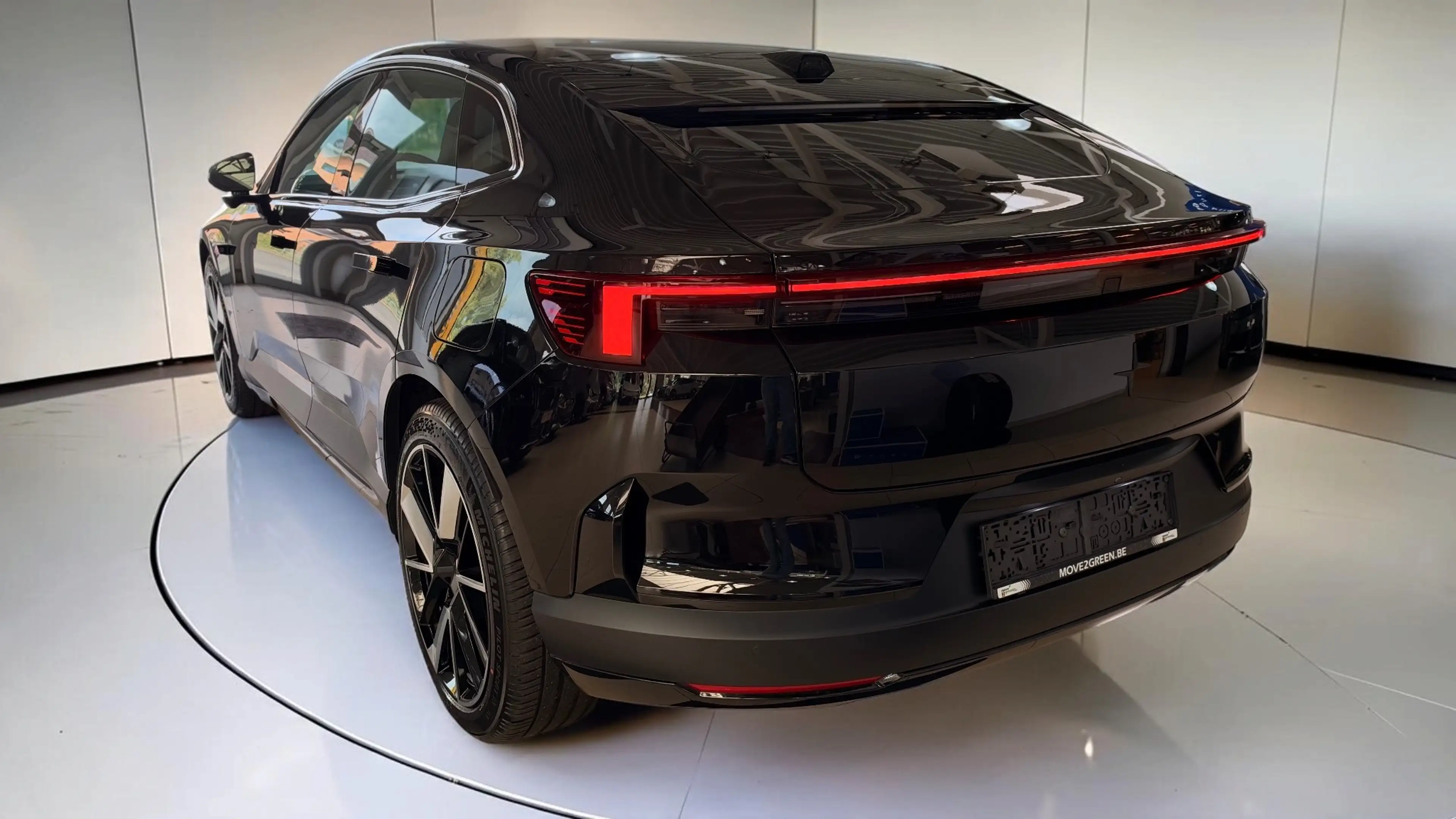 Polestar 4 Polestar 4 Long Range Single Motor | Space | 45 km | Pilot + Plus | 21 inch — photo 3