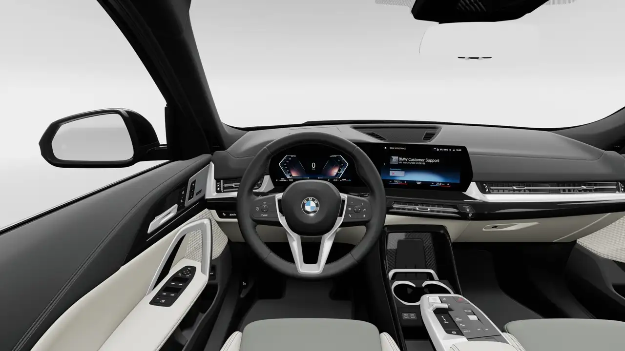 BMW X1 снимка BMW X1