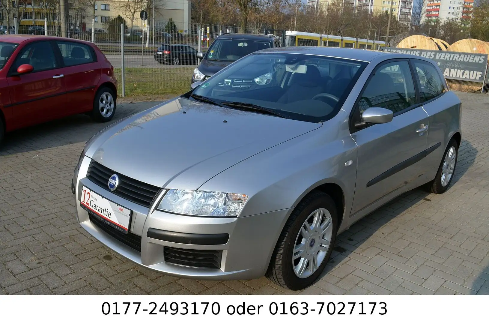 Fiat Stilo 1.6 16V / 1.Hand/Klima Gris - 1