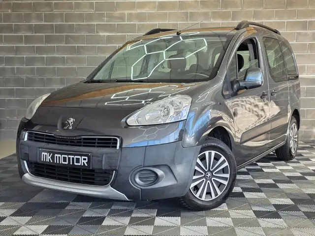 Peugeot Partner 🟢1.6 DIESEL 92CV | 7 PLACES | CRUISE | BLUETOOTH