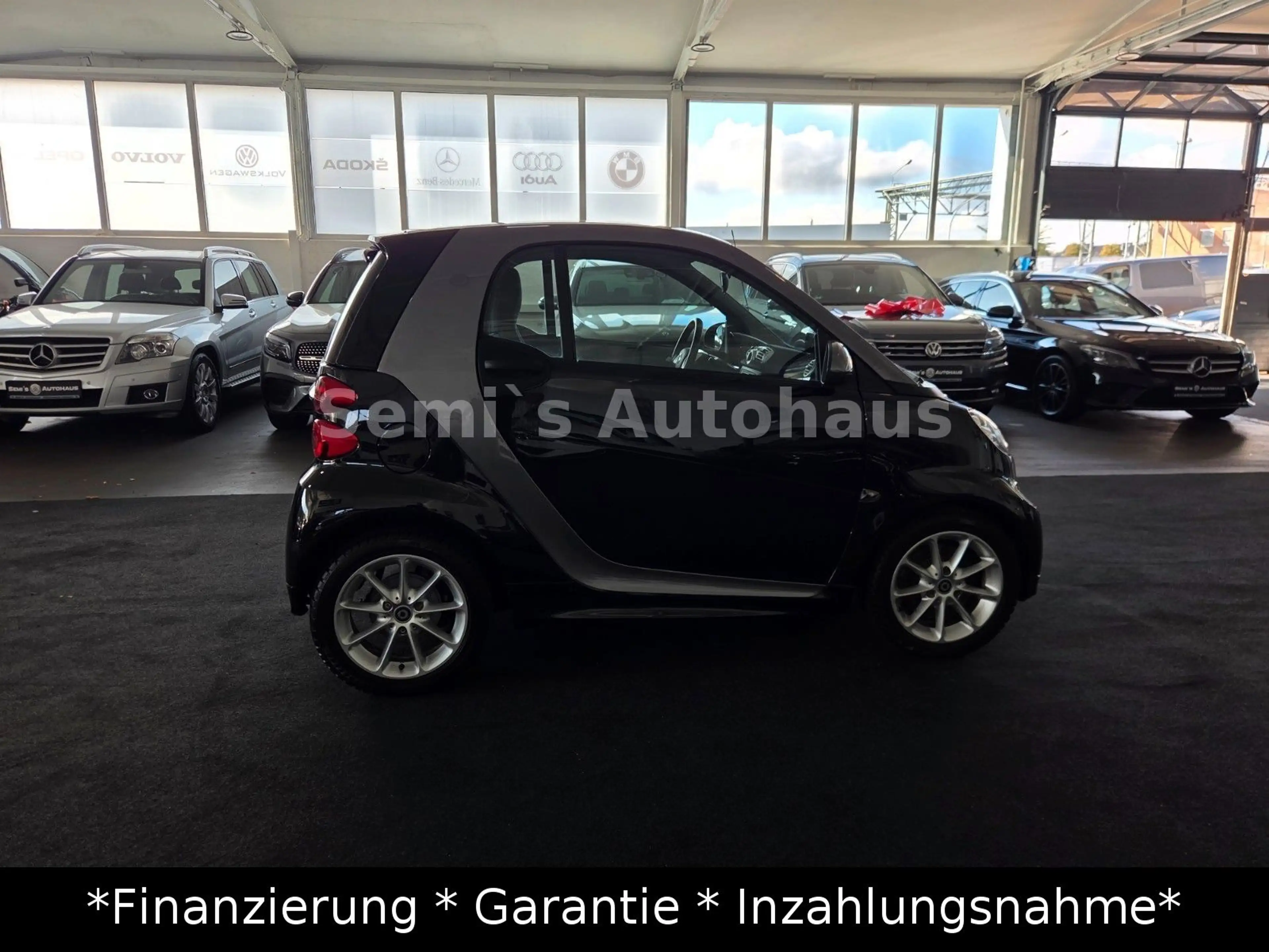 smart forTwo fortwo coupe Micro Hybrid Drive 52 kW — photo 4