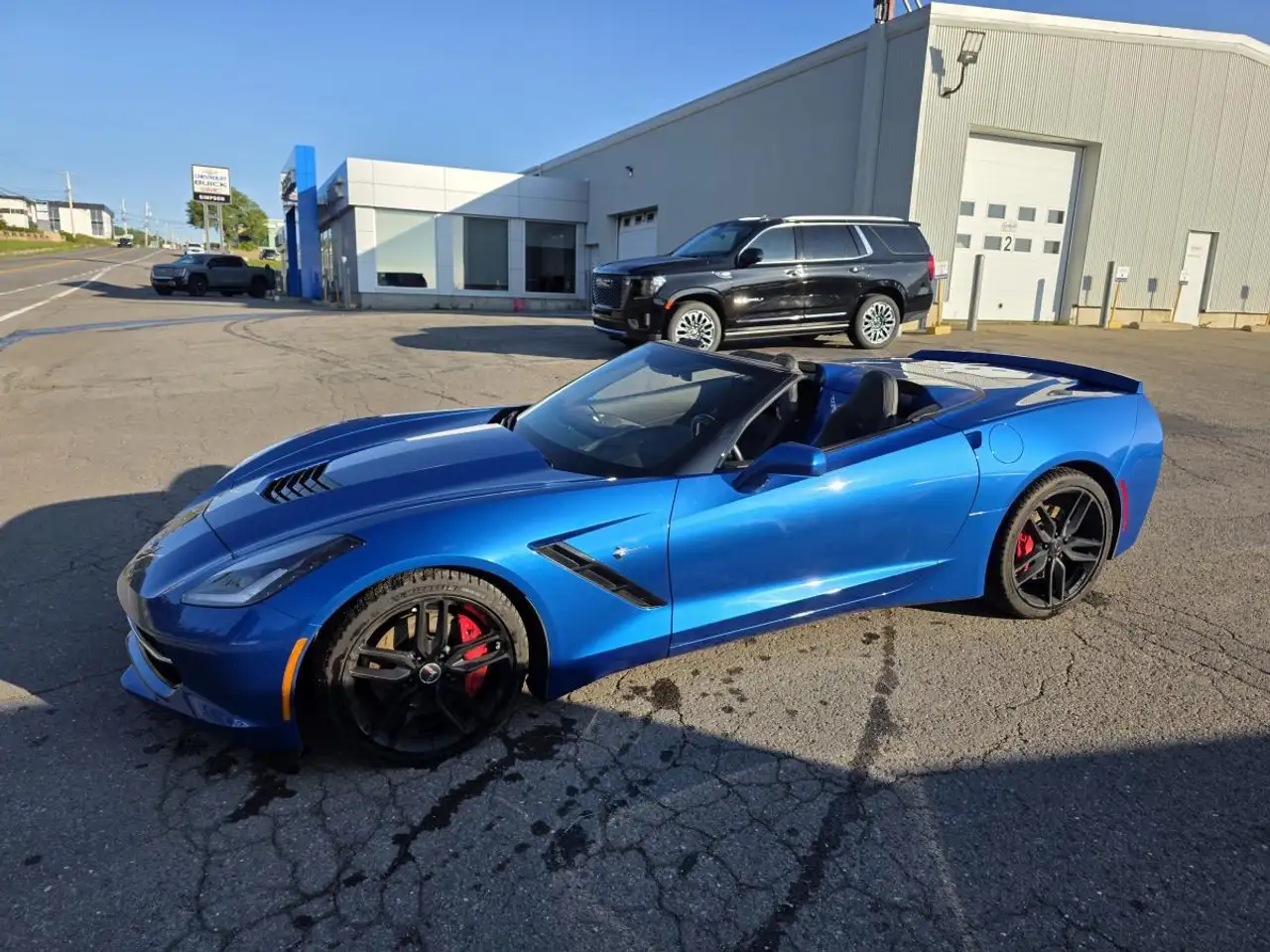Chevrolet Corvette снимка Chevrolet Corvette