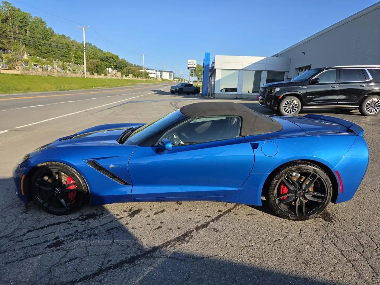 Chevrolet Corvette снимка Chevrolet Corvette