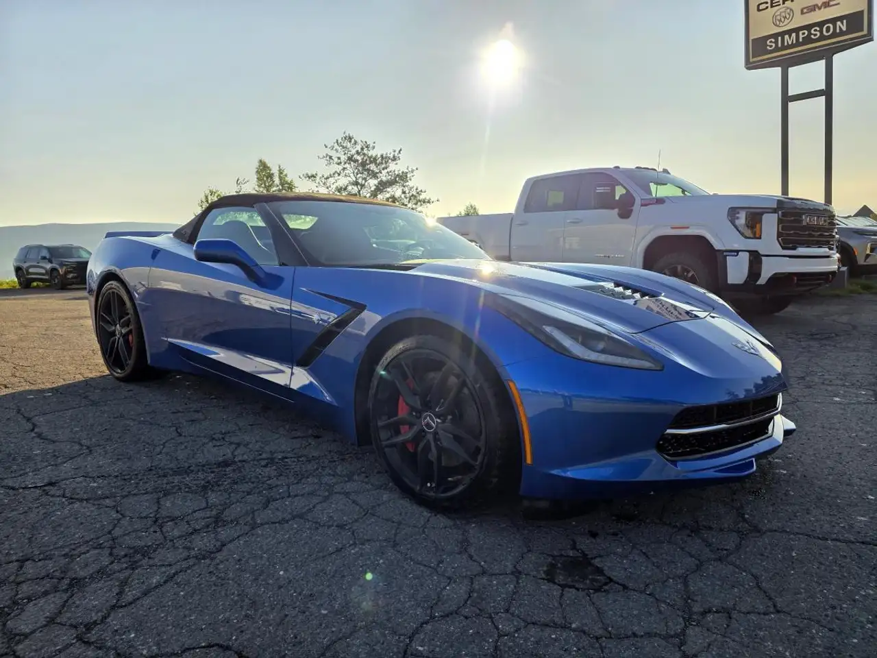 Chevrolet Corvette снимка Chevrolet Corvette