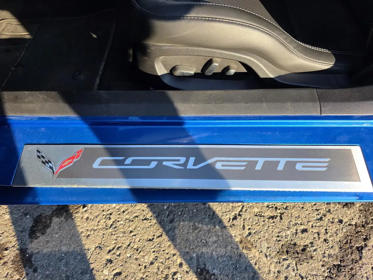 Chevrolet Corvette снимка Chevrolet Corvette
