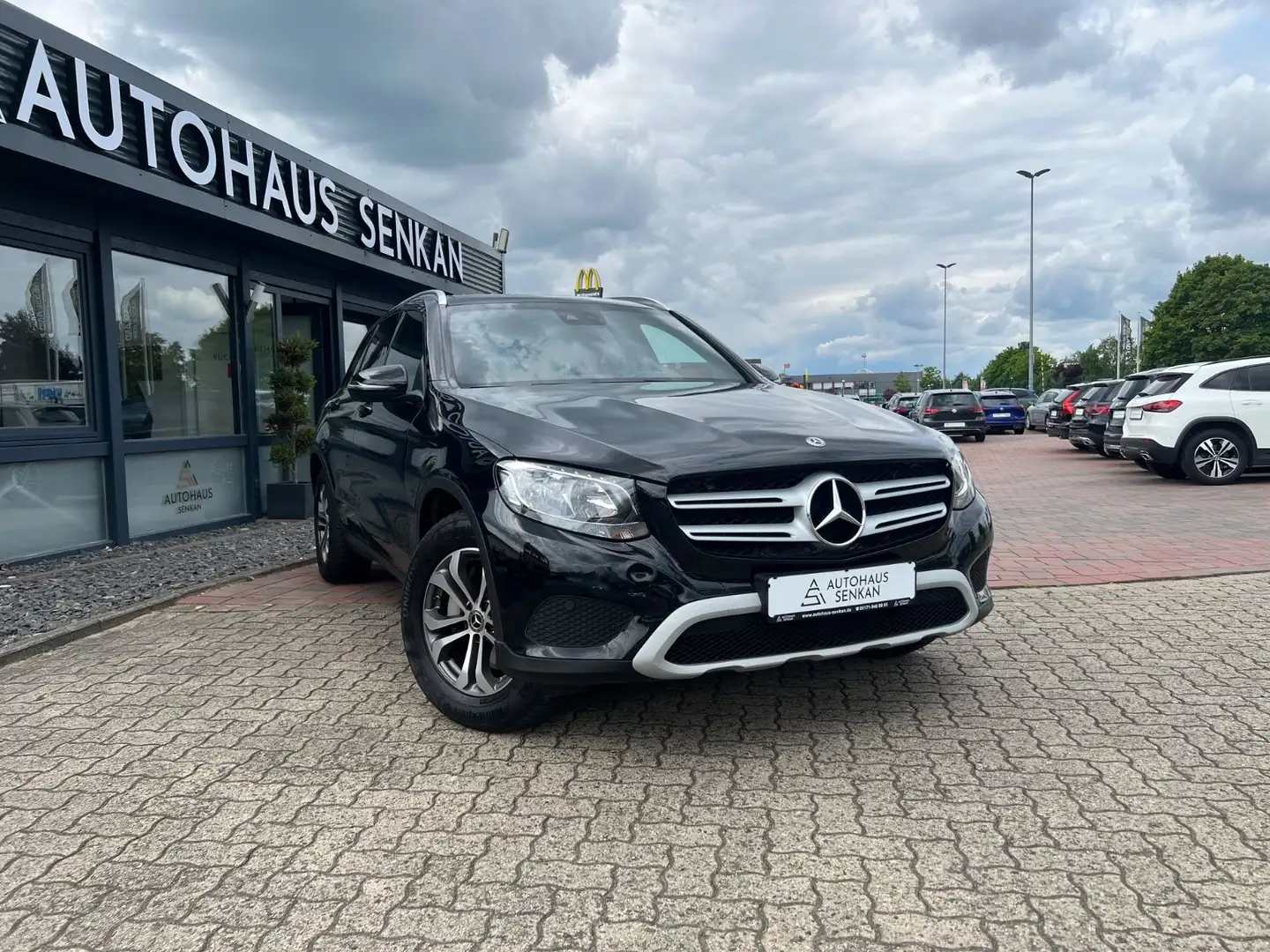 Mercedes-Benz GLC 220 d 4Matic*PANORAMA*NAVI* Negru - 1