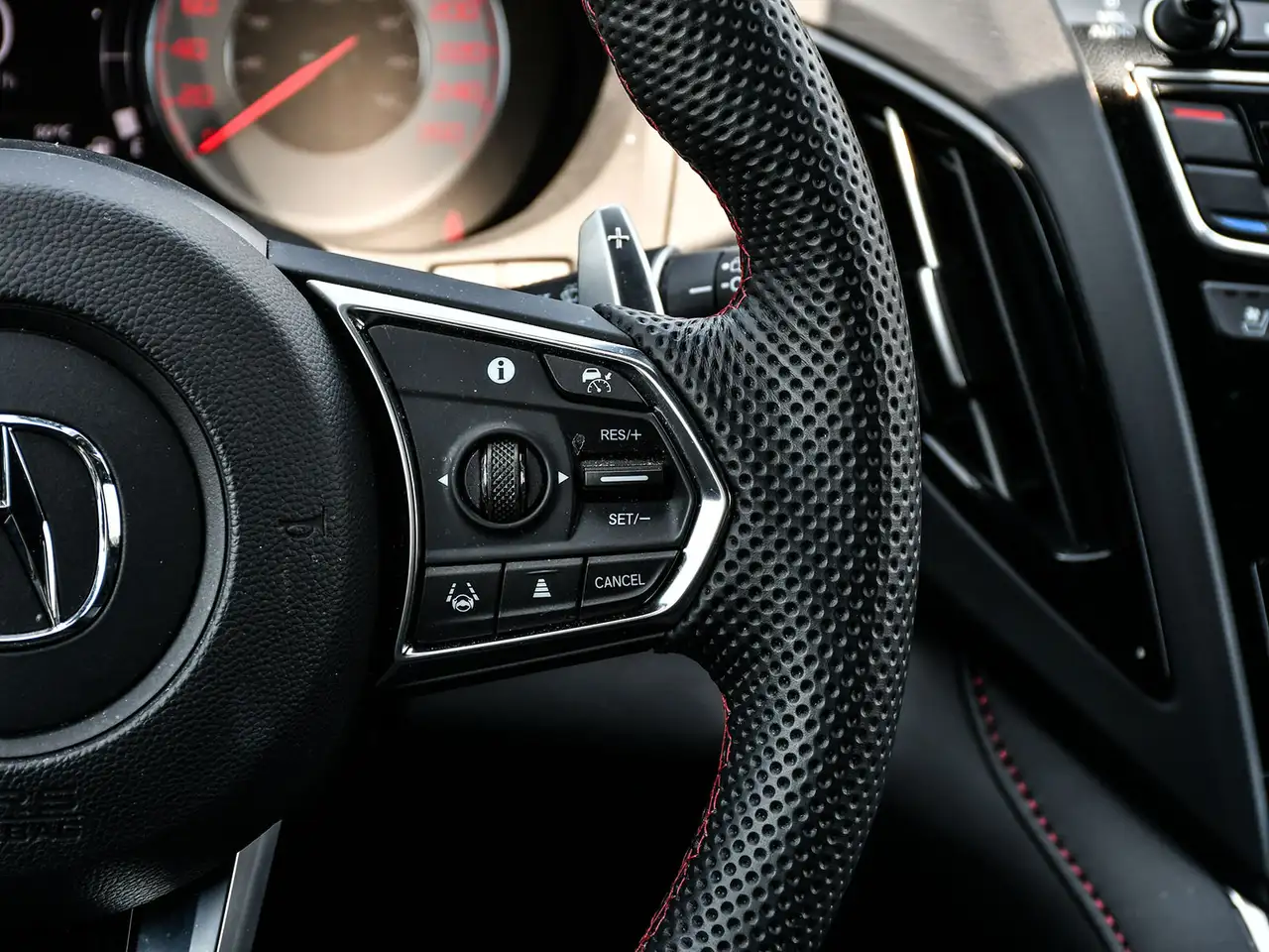 Acura RDX снимка Acura RDX