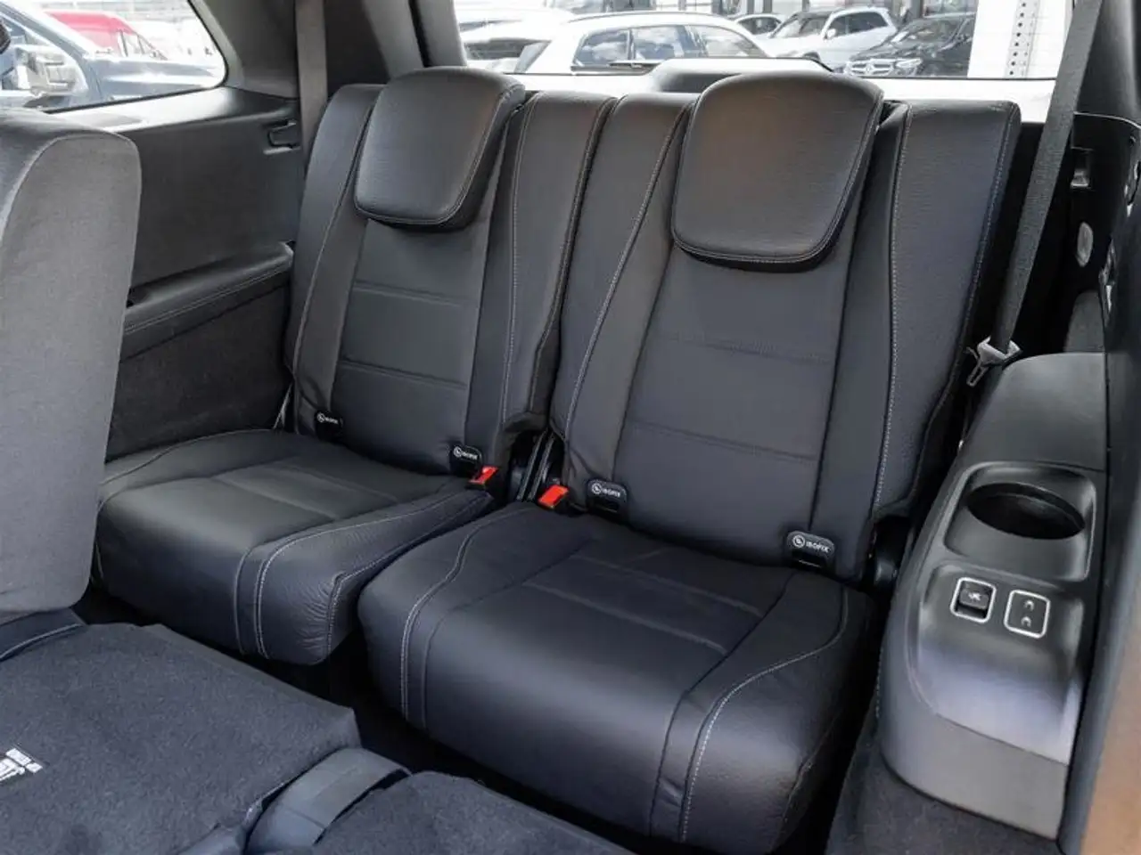 Mercedes-Benz GLS снимка Mercedes-Benz GLS