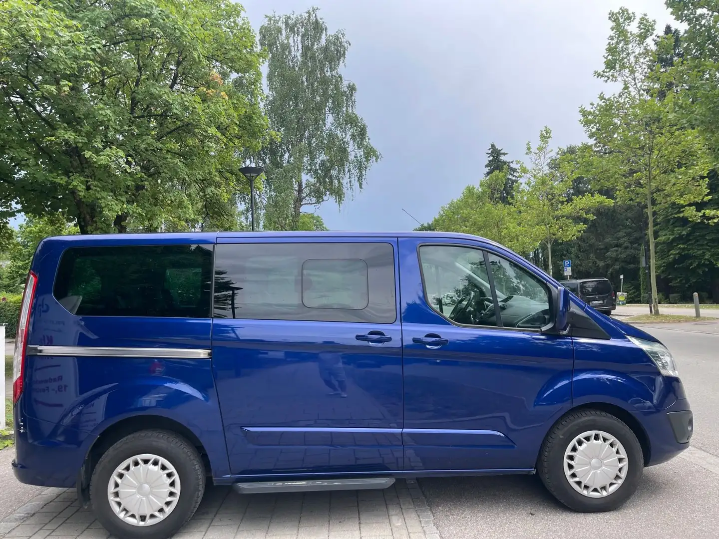 Ford Tourneo Custom Titanium Bleu - 2
