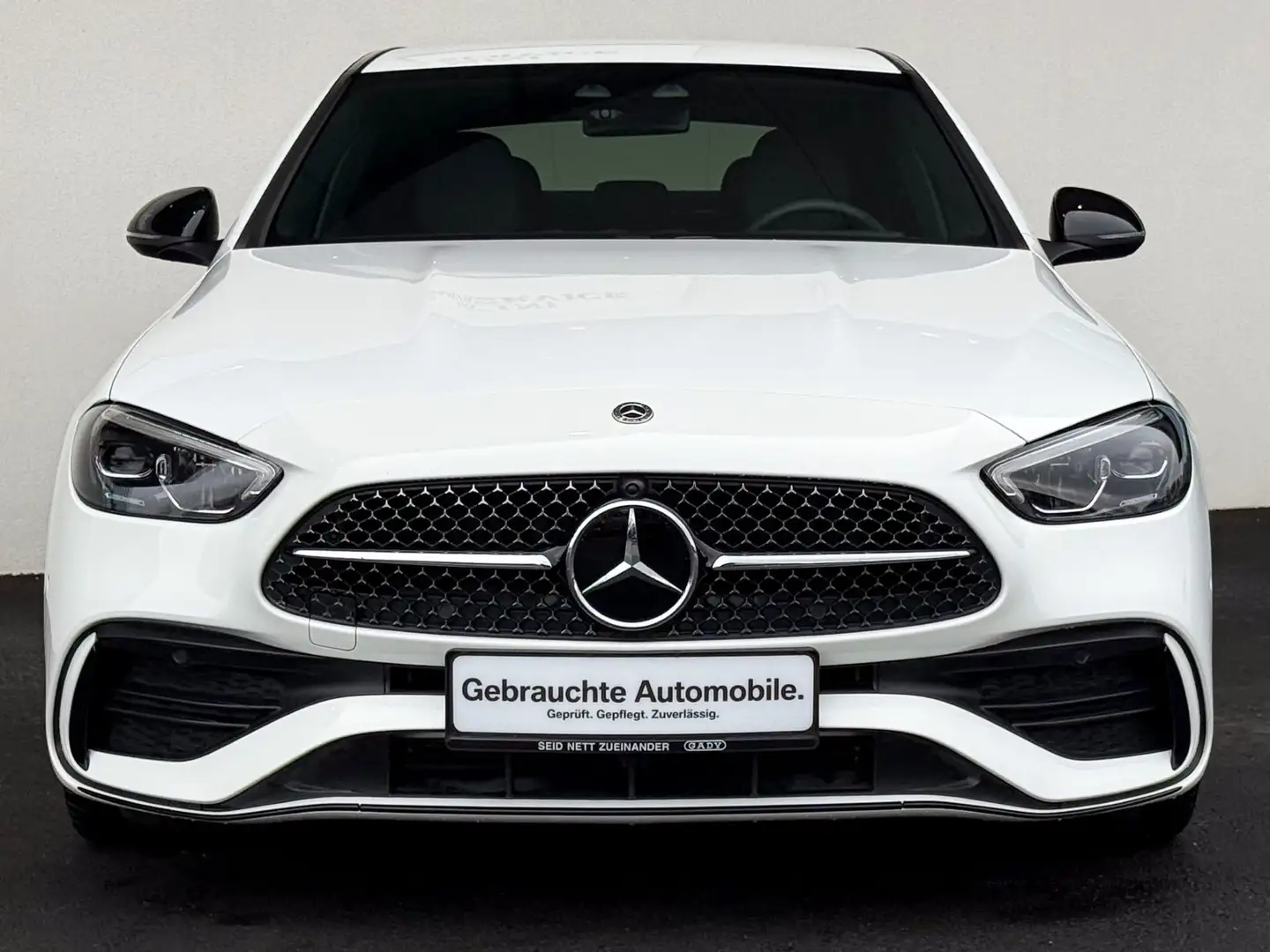 Mercedes-Benz V C 300e PHEV 4Matic Weiß - 2