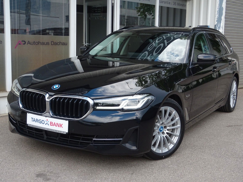 BMW 530 e Touring xDrive Aut Navi LEDer DrvAsProf H/K — photo 3