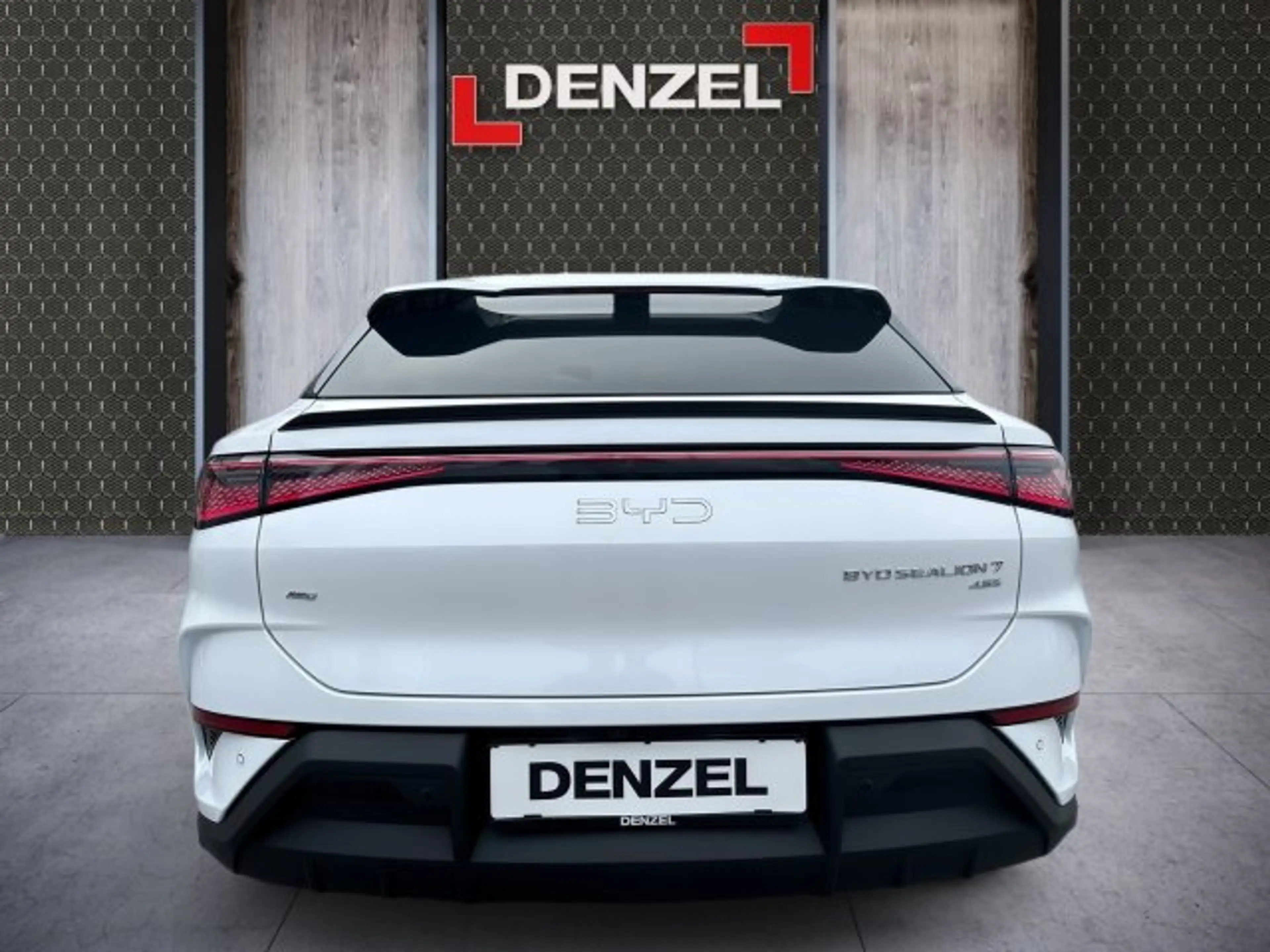 BYD Sealion 7 Excellence AWD — photo 11