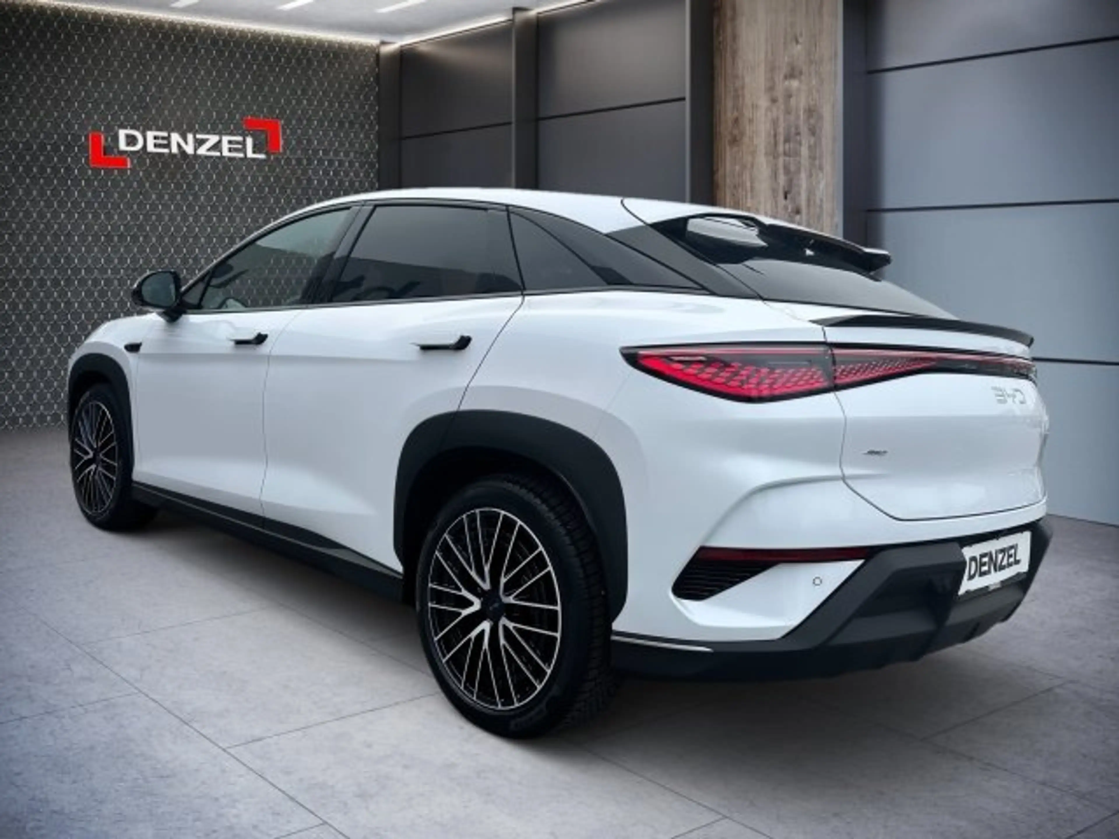 BYD Sealion 7 Excellence AWD — photo 3