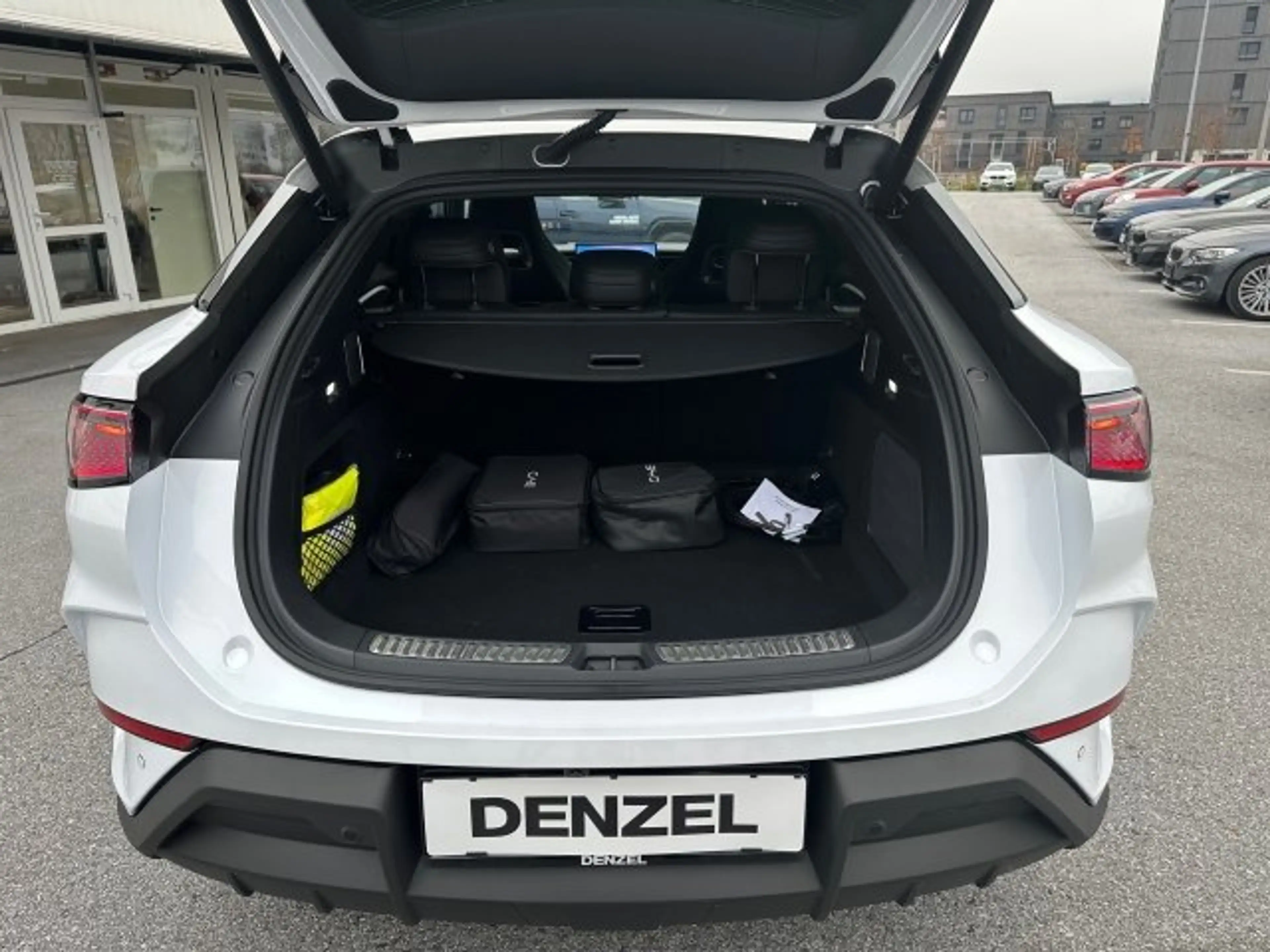 BYD Sealion 7 Excellence AWD — photo 10