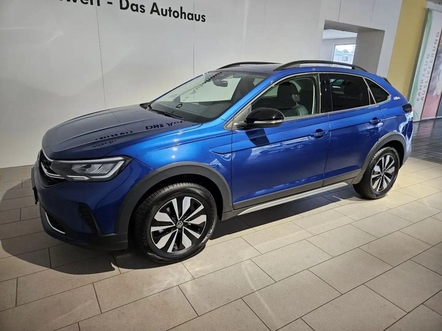 Volkswagen Taigo 1.0 TSI Goal DSG AHK LED Navi ACC RFK 5JGar Blau - 2