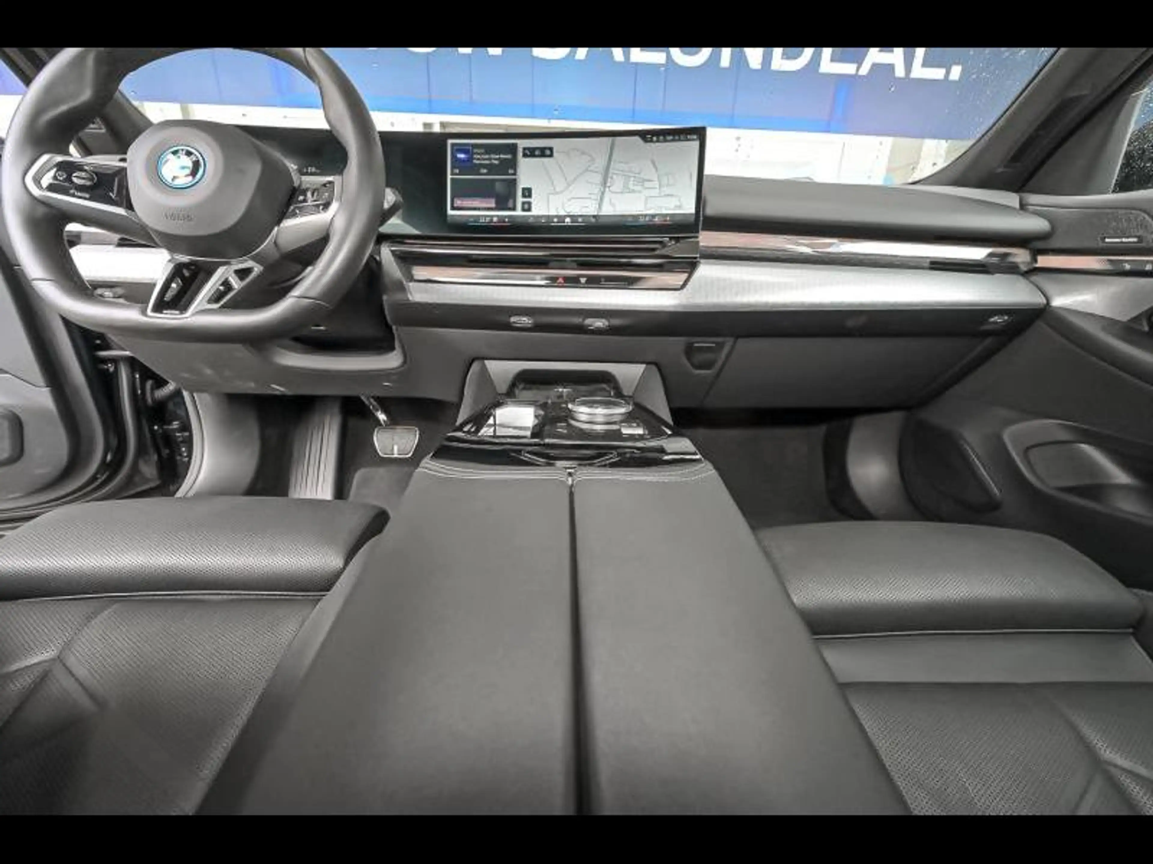 BMW i5 M SPORTPAKKET PRO — photo 7