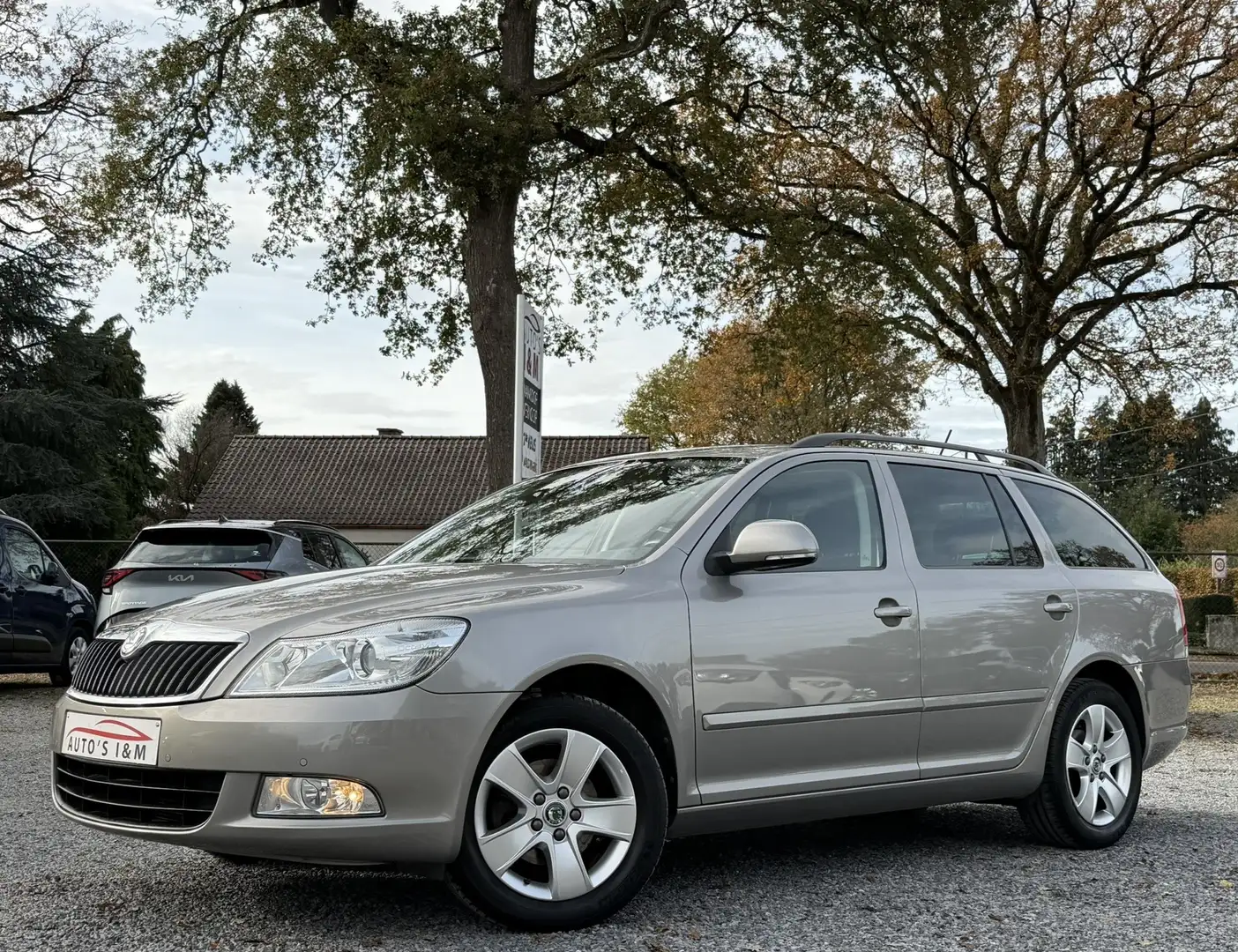 Skoda Octavia Combi 1.2 TSI 2013 Airco Navi Zetelverw. Garantie! - 1