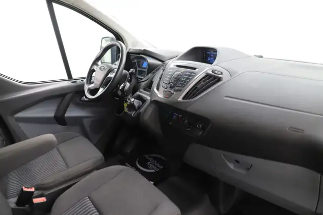 Ford Transit Custom view 15