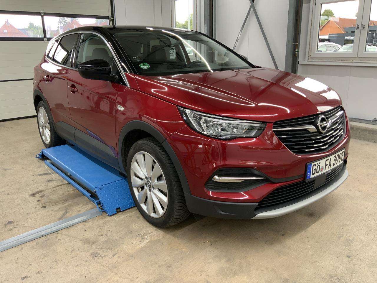 Opel Grandland