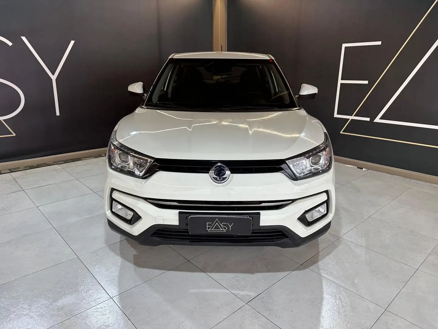 SsangYong Tivoli 1.6d Be Cool TA 2wd my18 Fehér - 2