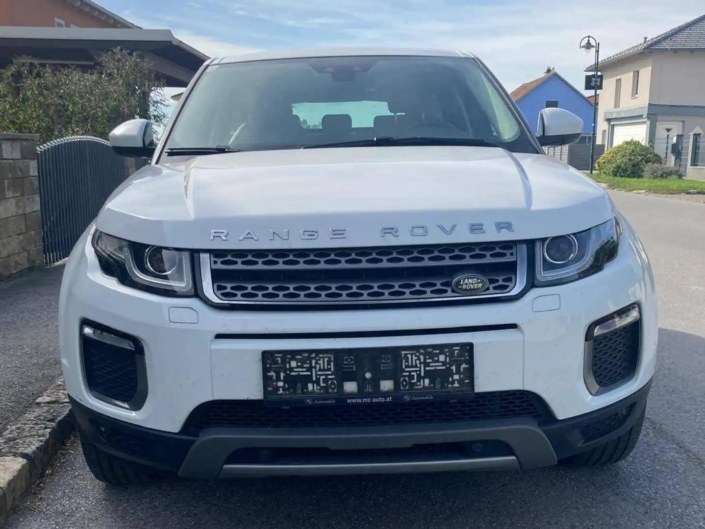 Land Rover Range Rover Evoque Range Rover Evoque HSE 2,0 TD4 Aut. HSE Weiß - 2