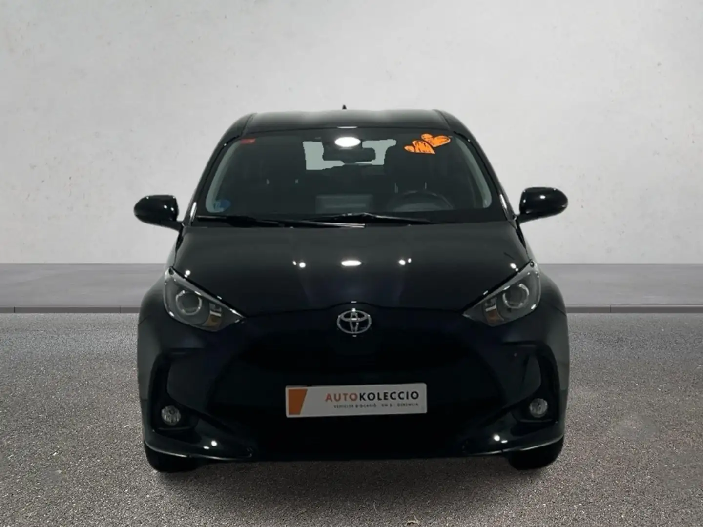 Toyota Yaris 1.5 VVT-I HYBRID ACTIVE TECH 116CV 5P Negro - 2