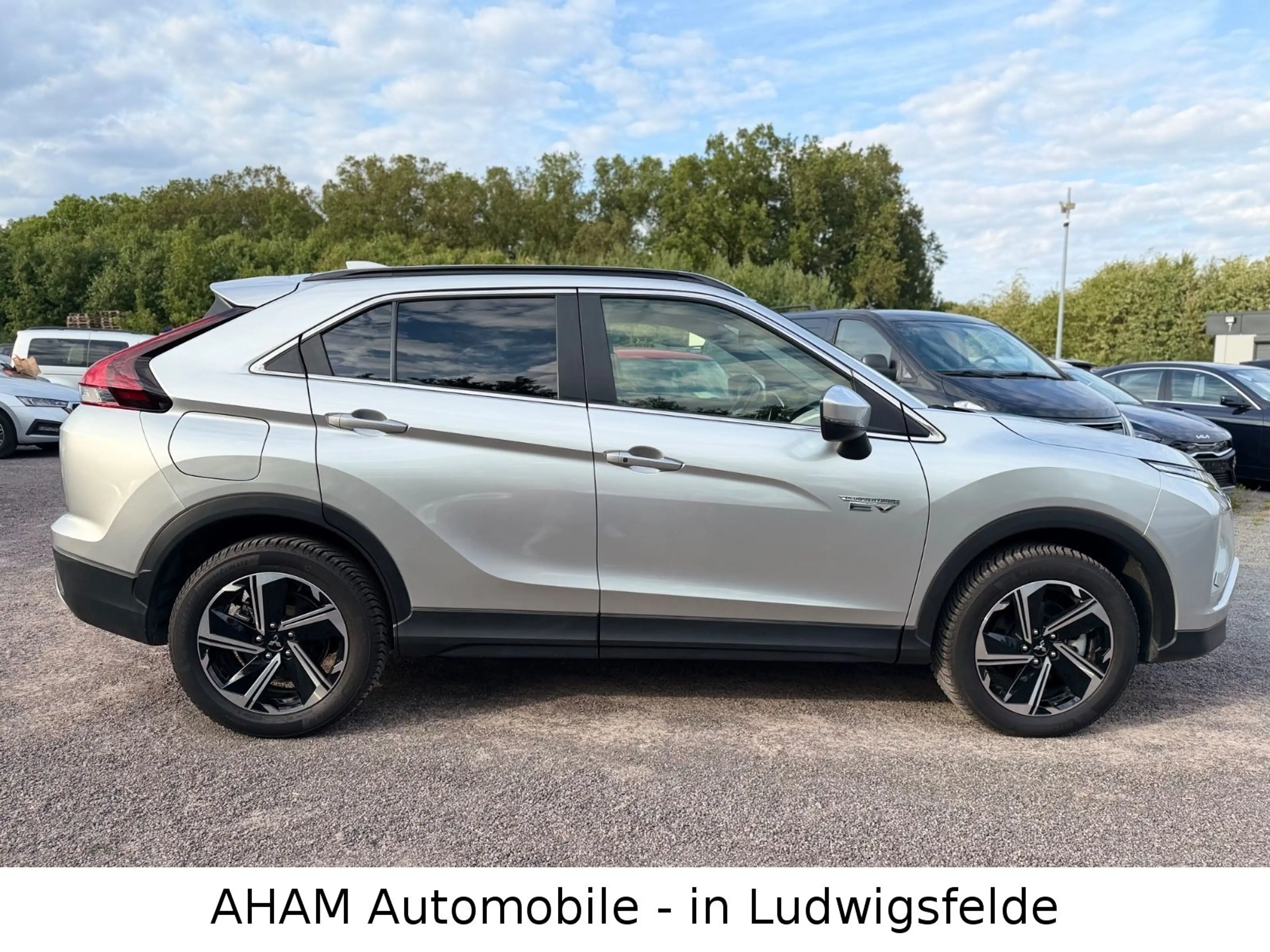 Mitsubishi Eclipse Cross 2.4 PHEV 4WD BusinessDAB|NAVI|LANE — photo 8