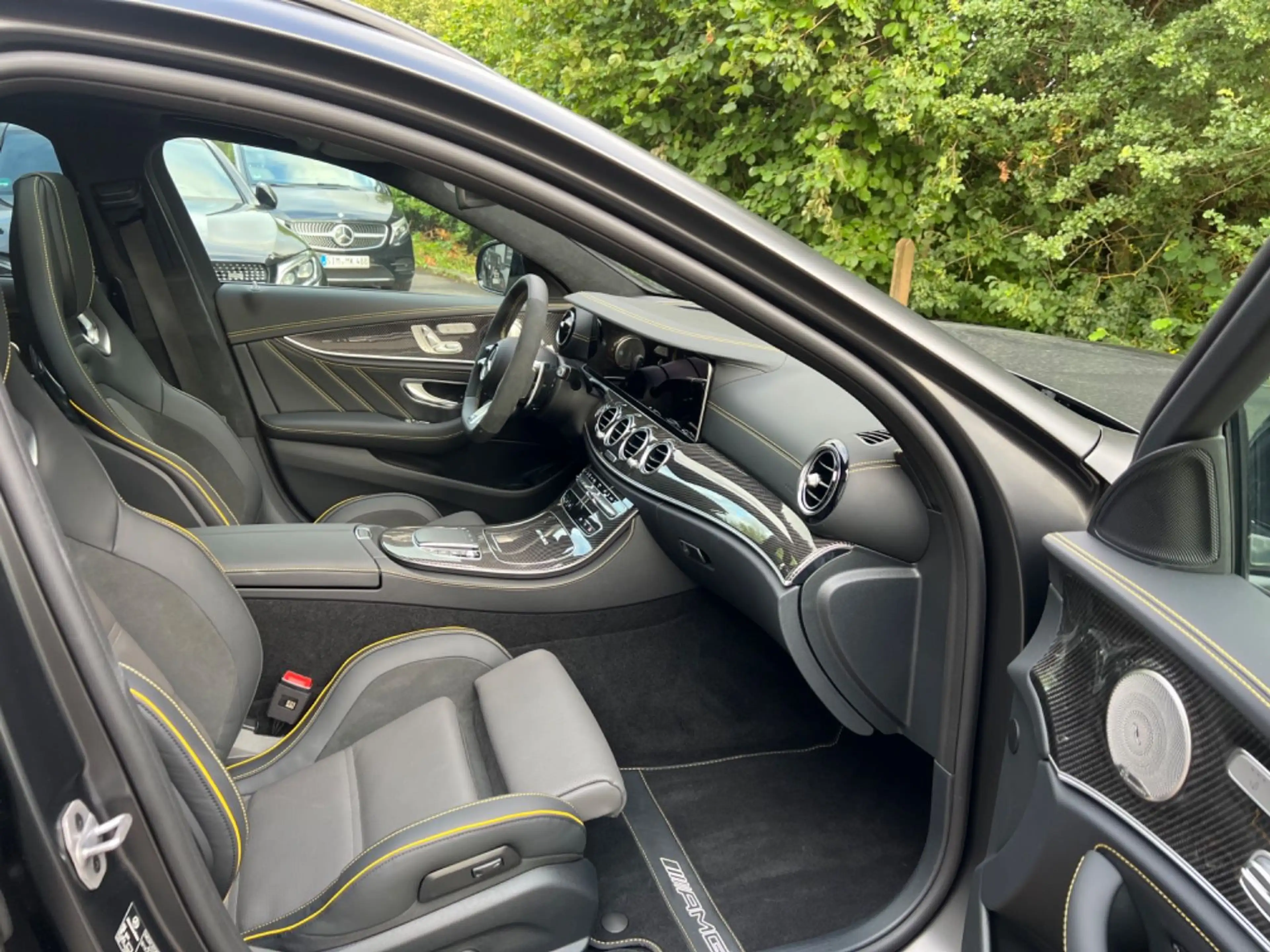 Mercedes-Benz E 63 AMG E 63 S AMG 4Matic Final Edition — photo 10