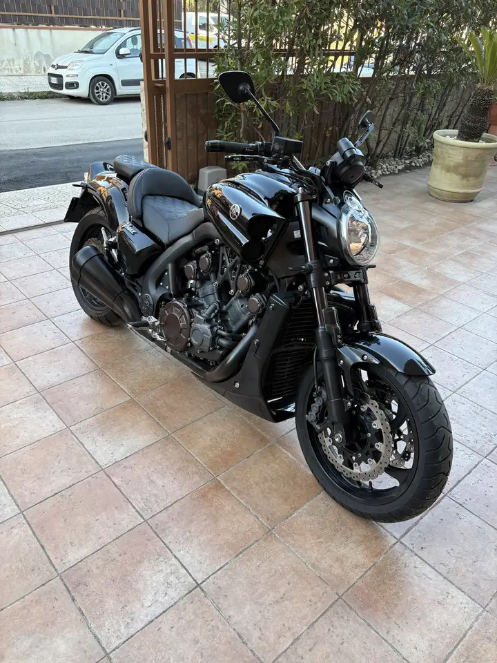 Yamaha Vmax