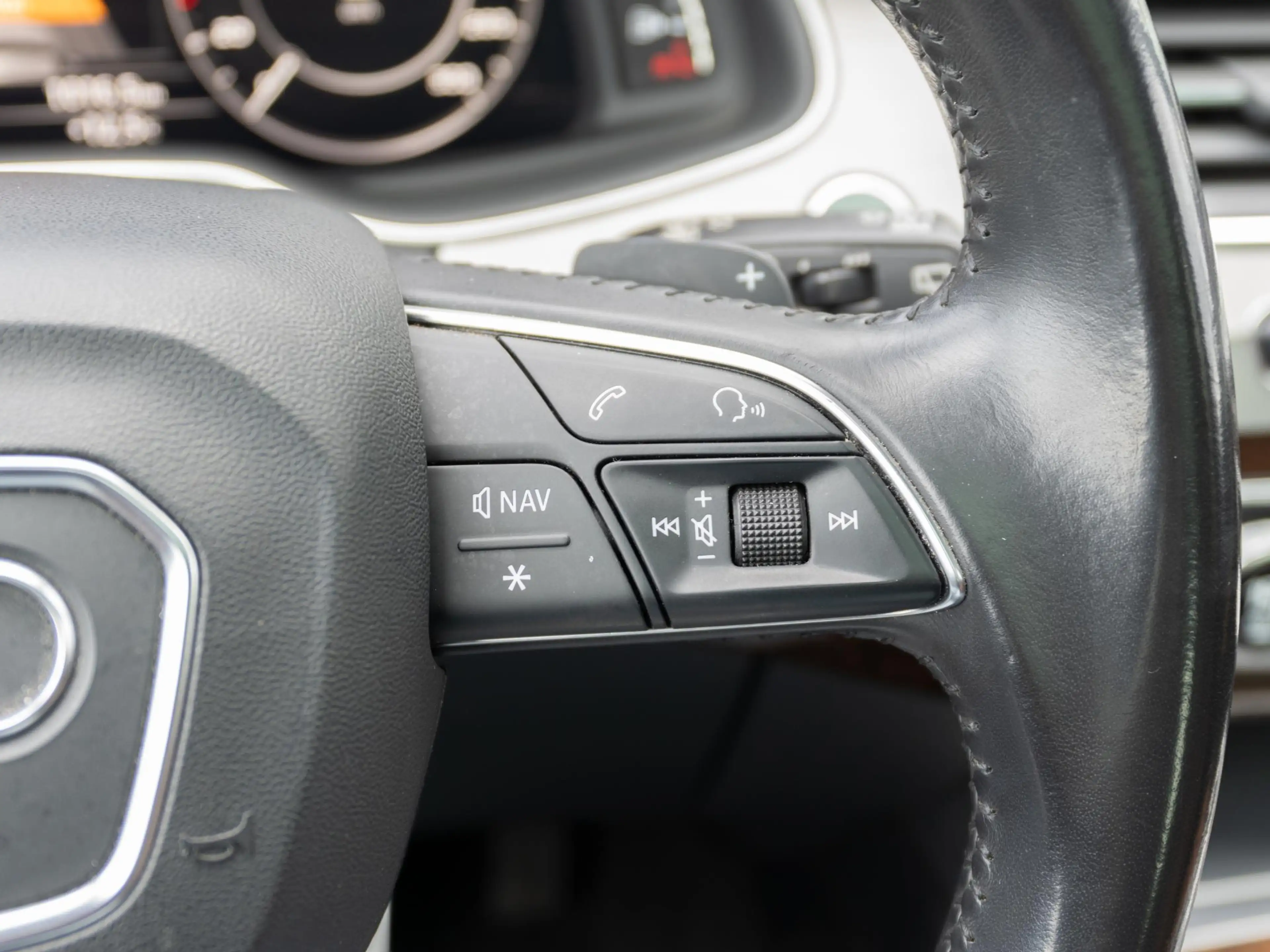 Audi Q7 e-tron 3.0 TDI quattro Premium | Pano | Matrix-LED | Deal — photo 29