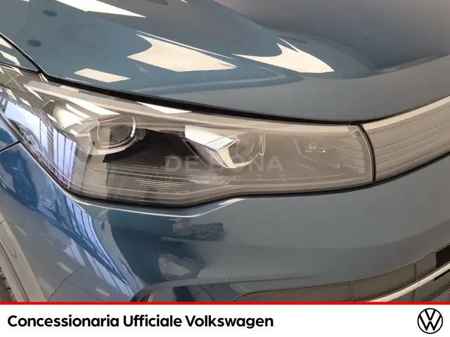 Volkswagen Tiguan view 25