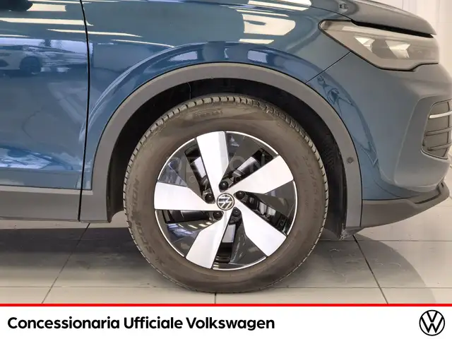 Volkswagen Tiguan view 26