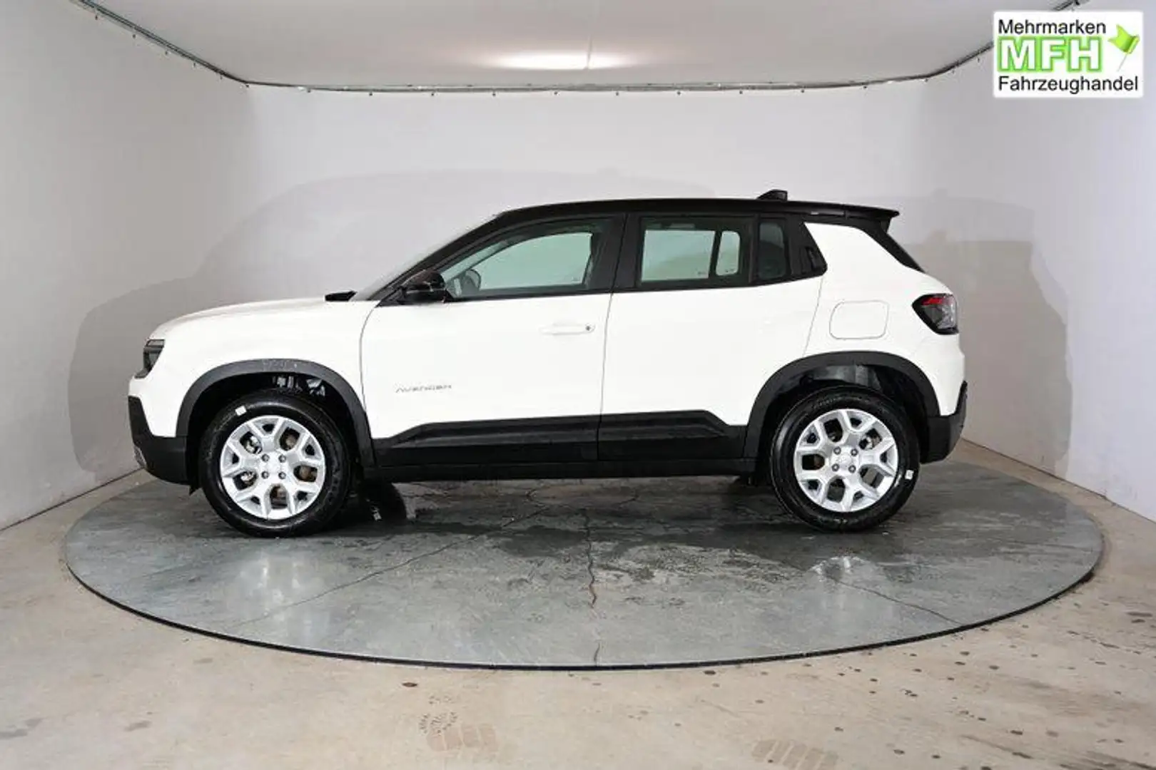 Jeep Avenger Altitude 1.2 E-Hybrid 6-Stufen-DCT 74 kW (101 P... Weiß - 2